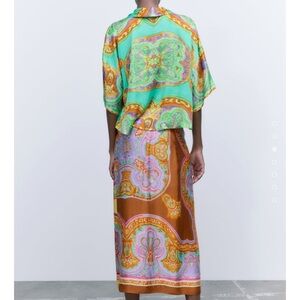 Flowy Printed Tie Front Pull Over  Blouse